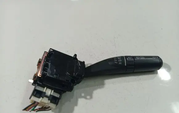 Subaru Legacy Wiper control stalk