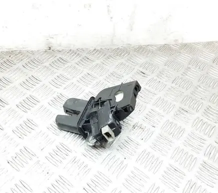 Volkswagen Jetta V Tailgate/trunk/boot lock/catch/latch 4F5827505D 4E0827654A