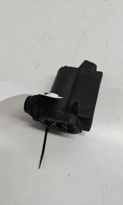 KIA Sorento Windscreen/windshield washer pump 98510