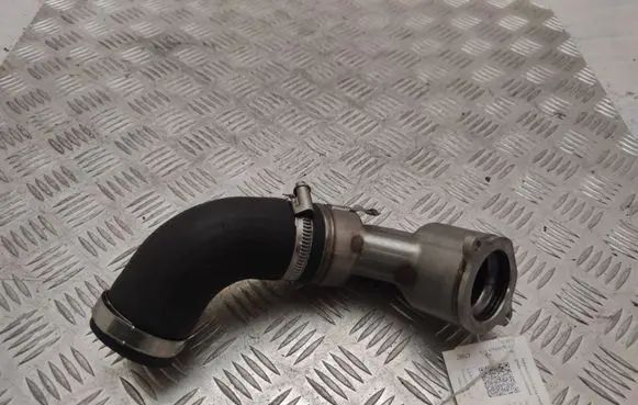 Audi A5 Sportback 8TA Intercooler hose/pipe 04L145828B 04L131111AB
