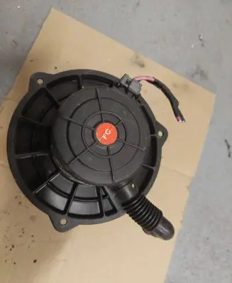 Hyundai Matrix Heater fan/blower F00S330021