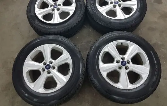 Ford Edge II R18 alloy rim FT4C1007B1A