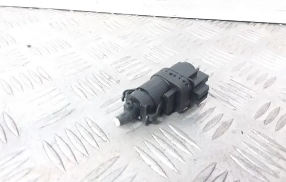 Brake pedal sensor switch