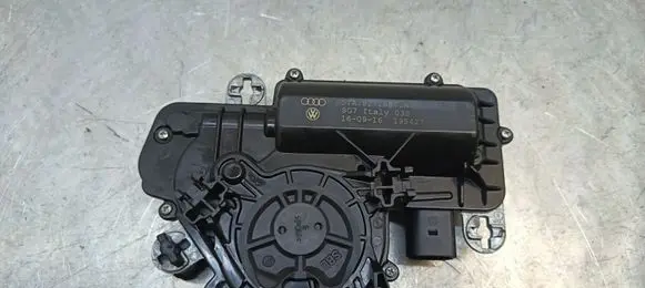 Skoda Superb B8 (3V) Tailgate/trunk/boot lift motor 5TA827887A