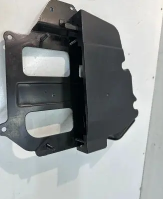 Ford Fiesta Engine control unit holder 8V2112A692 8V2112C514
