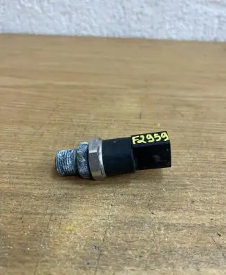 Mercedes-Benz E W211 Nuts/bolts A004153152 F2959