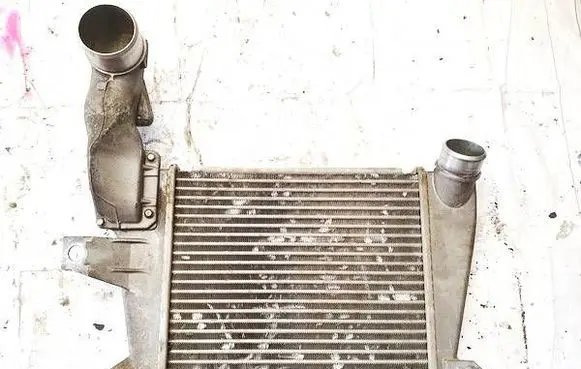 Mazda CX-7 Intercooler radiator