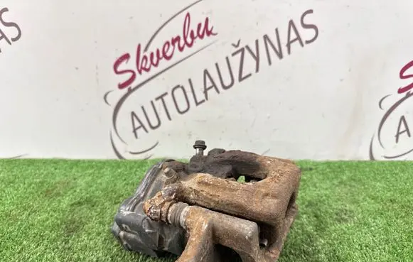 Renault Kadjar Rear brake caliper 32353311C 0302B