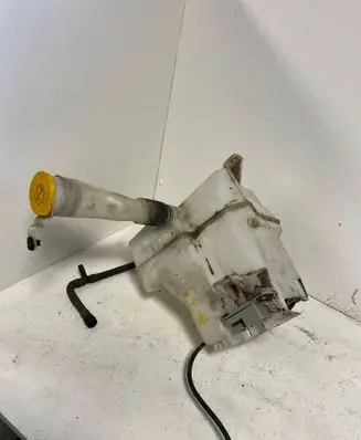 Subaru Legacy Windshield washer fluid reservoir/tank HLC20014 AS101101 L90000