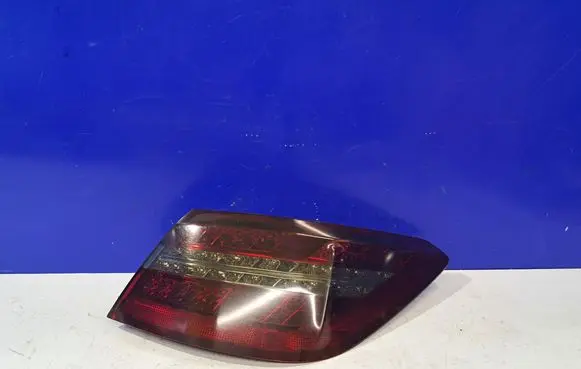 Mercedes-Benz E C207 W207 Rear/tail lights A2078200264