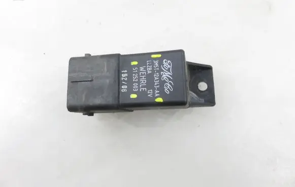 Volvo S40 Glow plug pre-heat relay 51252003 3M5T12A343AA