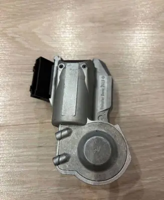 Mercedes-Benz E W211 Steering wheel lock A2034621130 2034621130