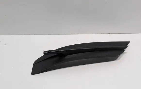 Volkswagen Crafter Front bumper lower grill 7C0807246 82396