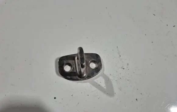 Audi A4 S4 B6 8E 8H Rear door lock loop/hook striker 8E0837033