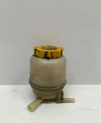 Power steering fluid tank/reservoir