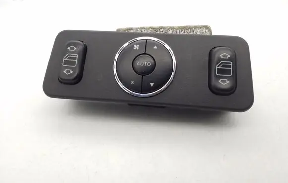 Mercedes-Benz ML W163 Electric window control switch A1638200326