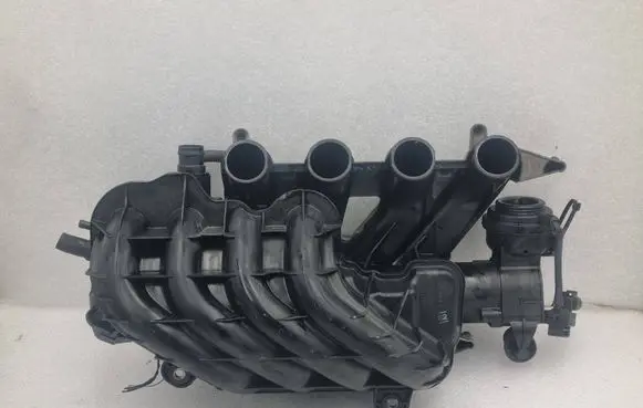 Audi A3 S3 8P Intake manifold 06F133210K 2903309789