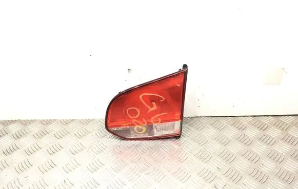 Volkswagen Golf VI Tailgate rear/tail lights 89090386R 5K0945108 89090151R