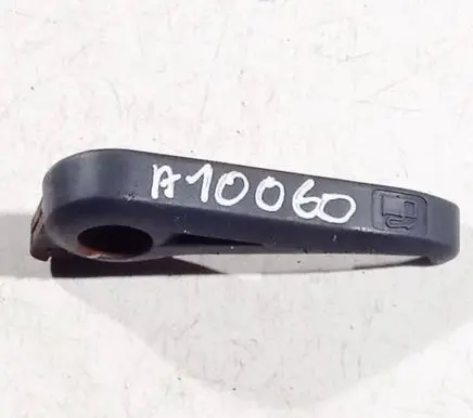 Engine bonnet (hood) release handle