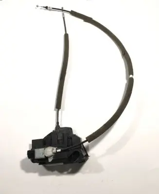 Nissan Qashqai Front door lock
