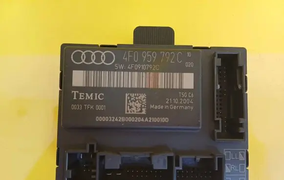 Audi A6 S6 C6 4F Door control unit/module 4F0959792C