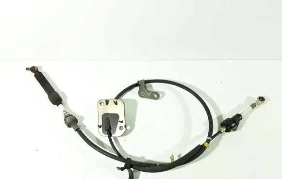 Toyota Avensis T250 Gear shift cable linkage CHK3A24