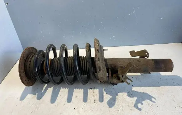 Volvo XC70 Front shock absorber with coil spring 31317802 230130149 DZZBA