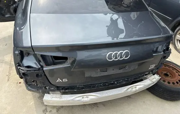 Audi A6 C7 Tailgate/trunk/boot lid