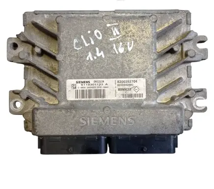 Renault Clio II Engine control unit/module S118301123A 0200392704