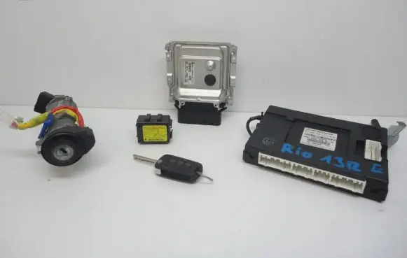 KIA Rio Engine ECU kit and lock set 3911103850