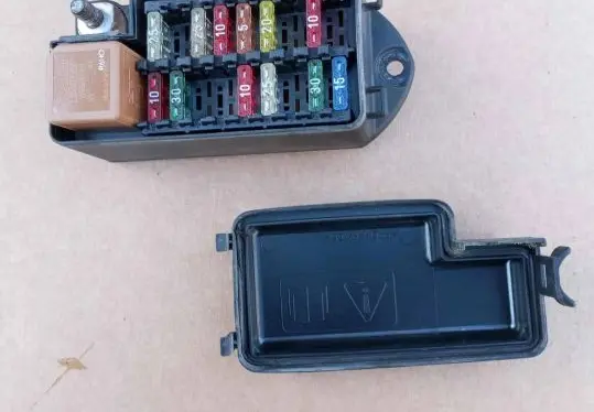 Jaguar XJ X308 Fuse box set LNA2800JB SHVJHV09VC