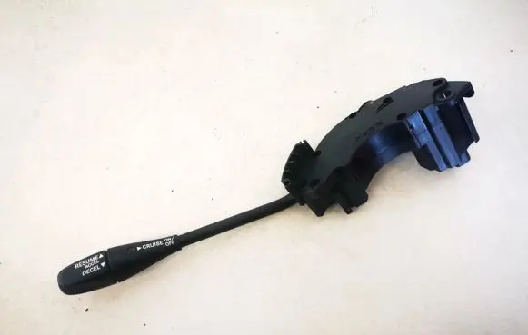 Dodge Magnum Cruise control switch 01311205 57457