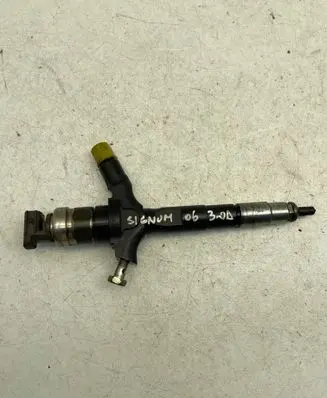 Fuel injector