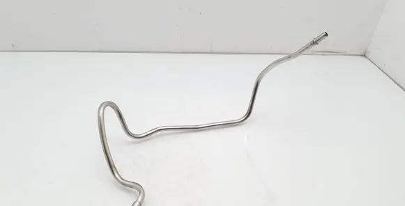 Chrysler Grand Voyager V Fuel line pipe