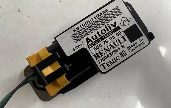 Renault Scenic I Airbag deployment crash/impact sensor 550759800