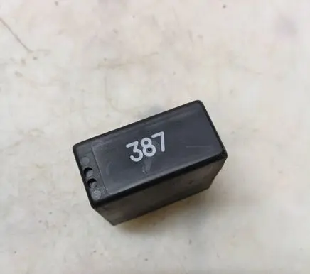 Audi A6 S6 C5 4B Other relay 4B0919471 5KG00656804 35W55W