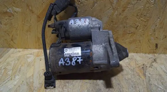 Renault Megane III Starter motor 8200665518