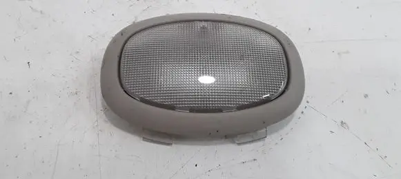 Volkswagen Golf IV Rear seat light 822565