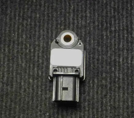 Toyota Corolla Verso E121 Airbag deployment crash/impact sensor 8983102050