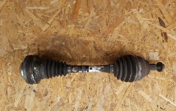 Seat Alhambra (Mk2) Front driveshaft 7N0407763