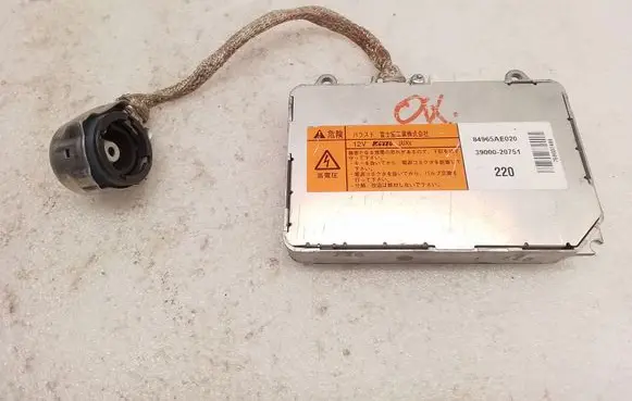 Subaru Legacy Headlight ballast module Xenon 84965AE020 3900020751