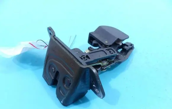 Hyundai Santa Fe Tailgate/trunk/boot lock/catch/latch 81230-2B000 IMPRK1268442