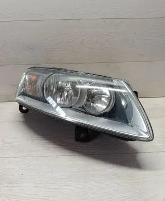 Audi A6 S6 C5 4B Headlight/headlamp 160136