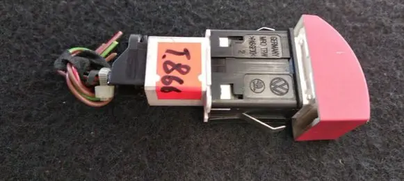 Skoda Octavia Mk2 (1Z) Hazard light switch 1Z0953235A
