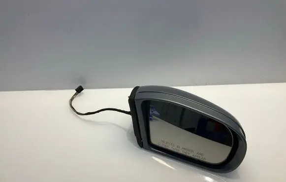 Mercedes-Benz C W203 Front door electric wing mirror