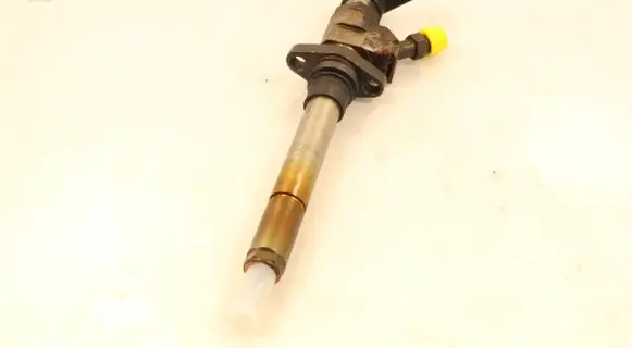 Ford Mondeo MK IV Fuel injector 9657144580