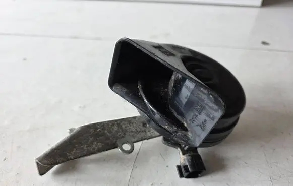 Ford Galaxy Horn signal FA1T13801DC