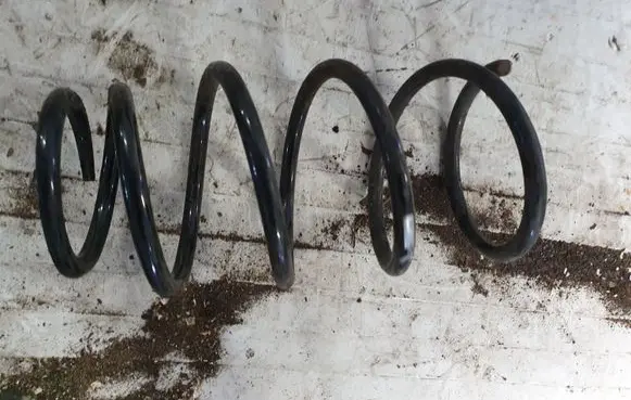 Toyota Previa (XR30, XR40) II Front coil spring NOCODE