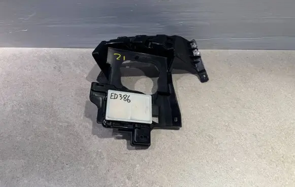 Land Rover Evoque II Distronic sensor radar M8D214F152ADED386 MY7217E801A 28705352