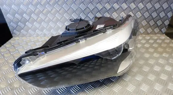BMW X1 F48 F49 Headlight/headlamp 7346535